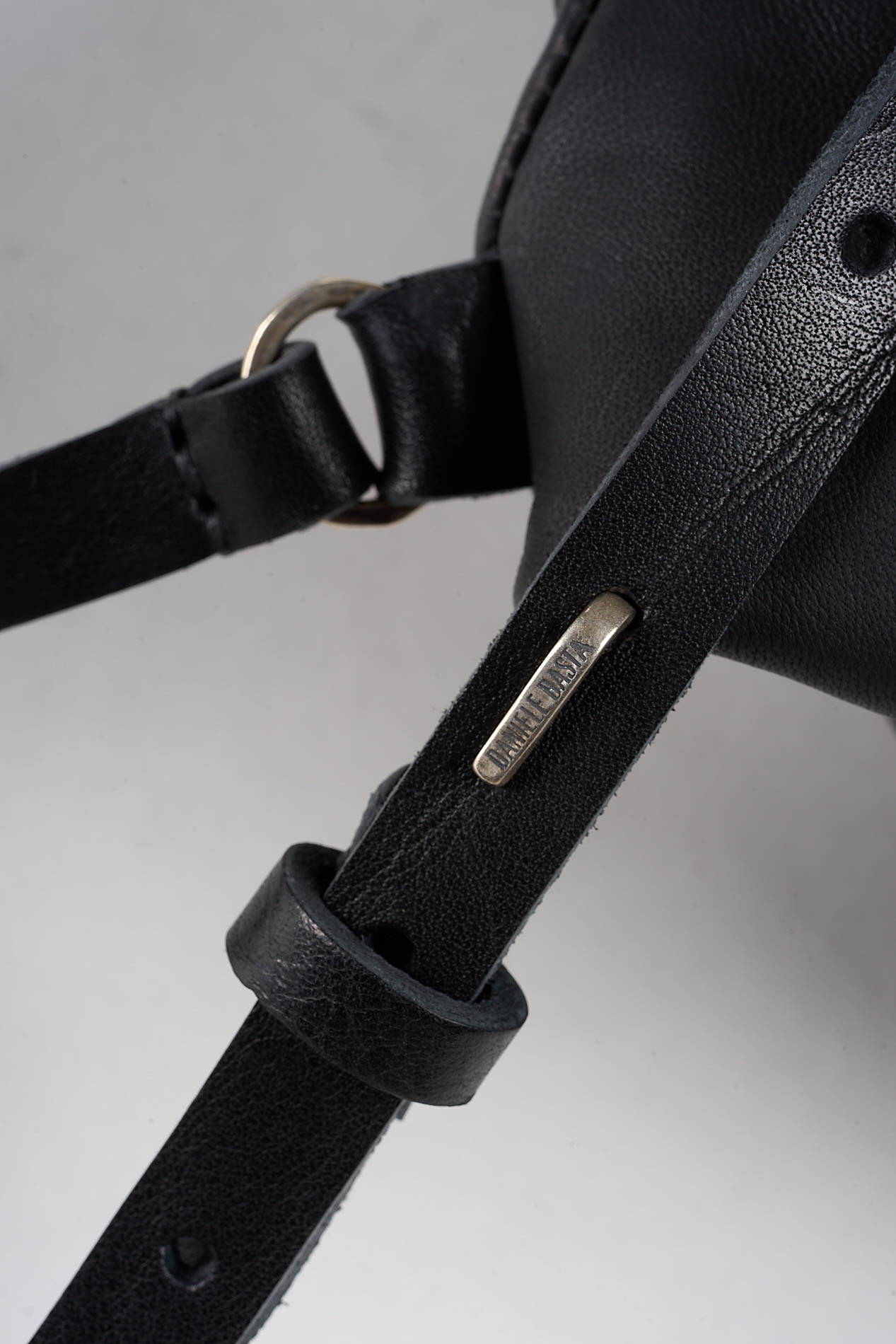 daniele basta leather and silver bags - DETAIL 2